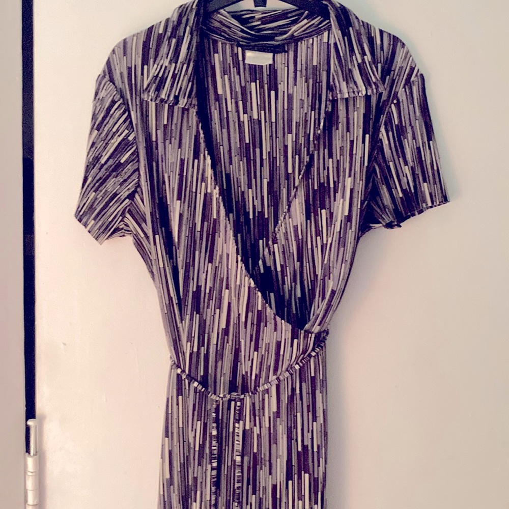 Wrap style classic Vintage dress